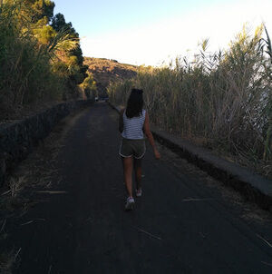 Meet your Posher, Laura